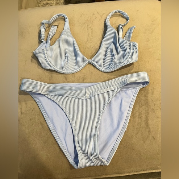 Hollister Other - Hollister bikini, light blue